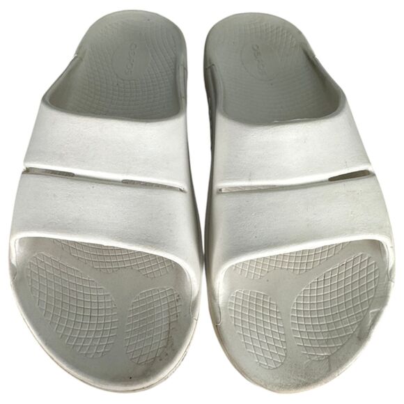Oofos Ooahh Slide Nomad White Women's Size 12 - Picture 1 of 7